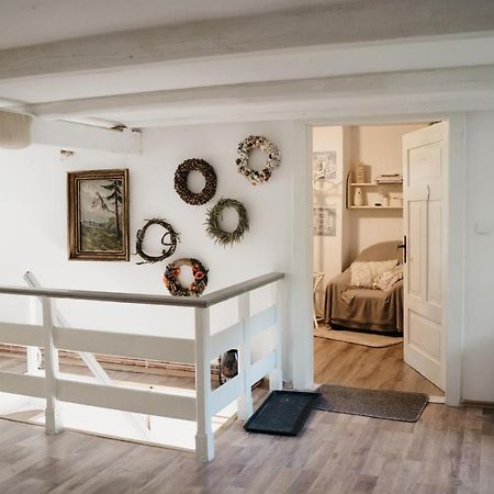 Kowalówka Apartamento Mirsk Exterior foto